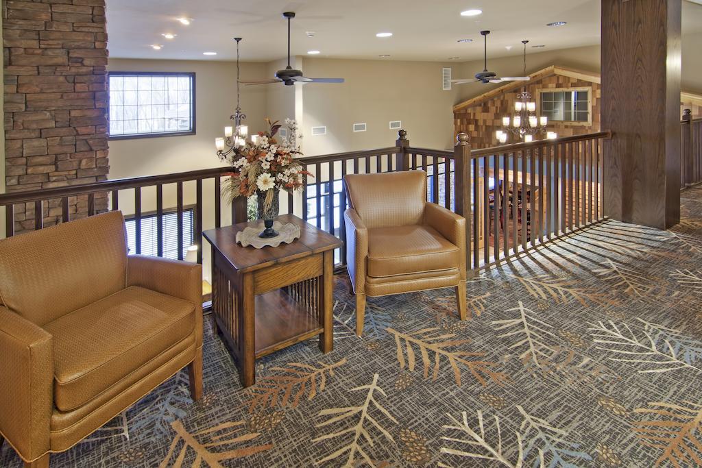 Hotel The Watford Watford City Exterior foto